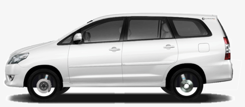 innova car white